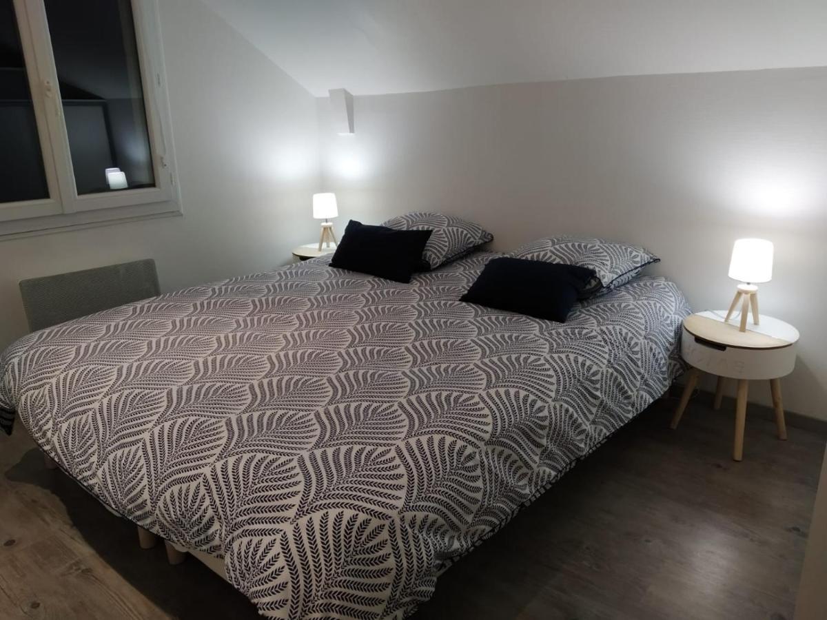 Jolie Maison Tuffeau Centre De Saumur Avec Local Velos Kültér fotó